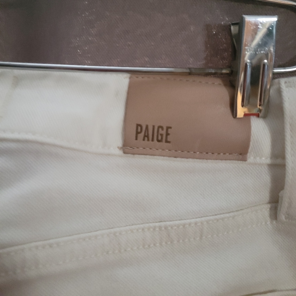 Paige white jeans size 25!